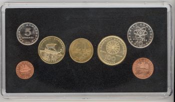 Greece- Complete Year set 2000 in case UNC