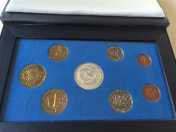 Original set, with the silver coin, proof, 1993